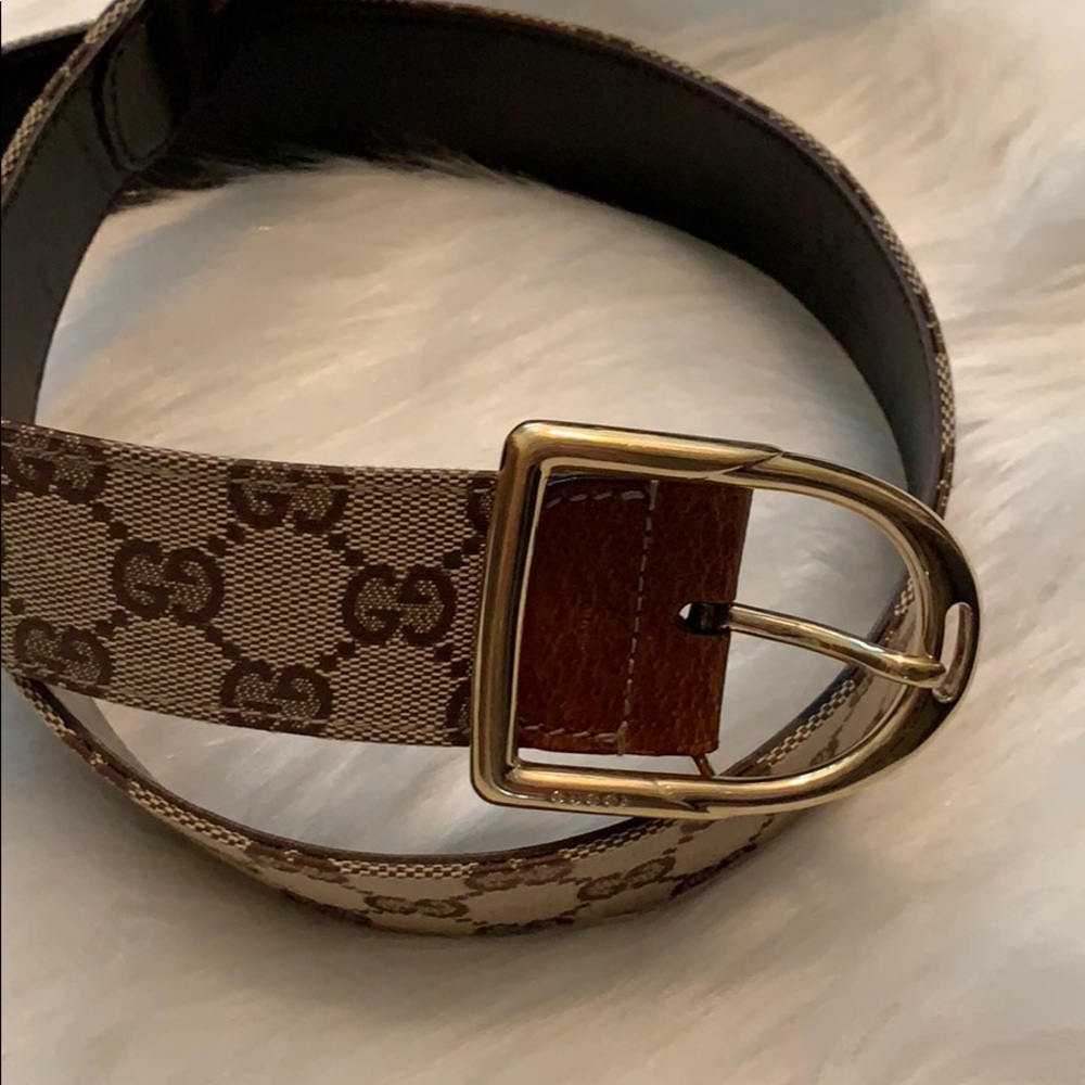Brown Gucci Stirrup Belt